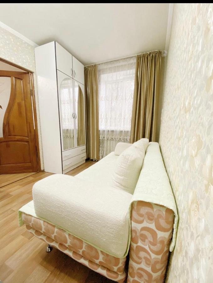 Apartments Ahmetova 4 21 알마티 외부 사진
